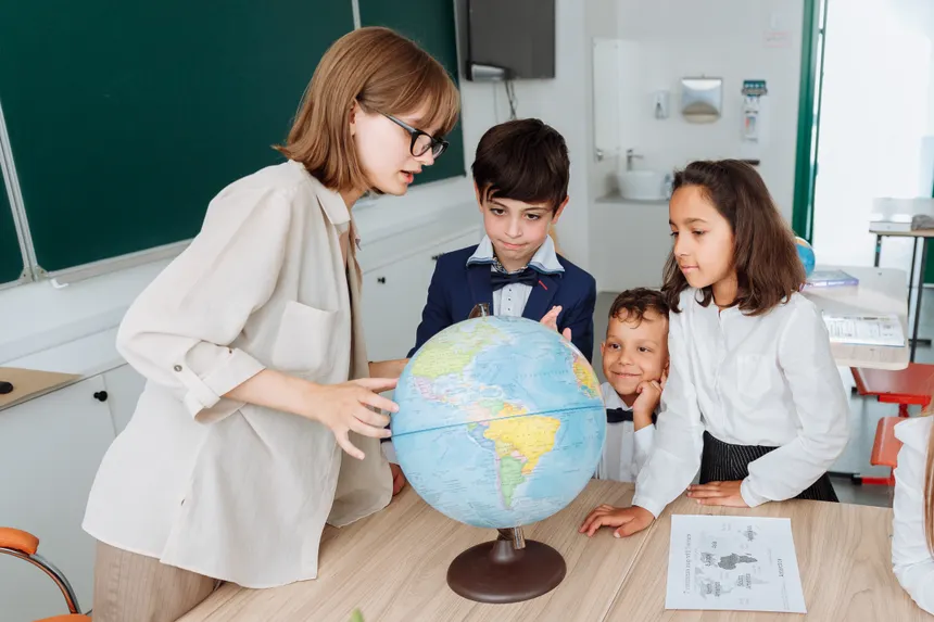 Teaching Pronunciation: Effective Classroom Techniques for TEFL Success